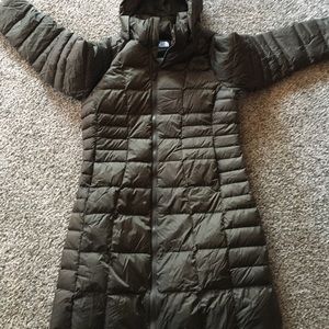 Long army green north face coat